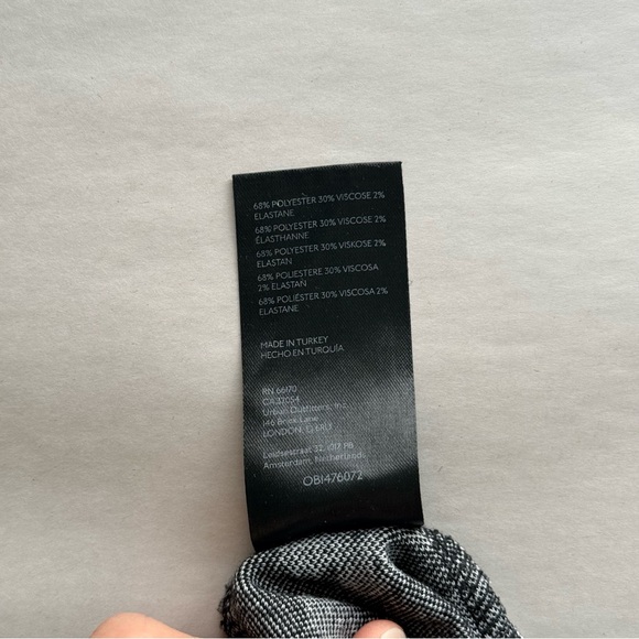 Urban Outfitters Bryn Pull On Flare Pants Black and White Floral Print Small - Picture 6 of 6